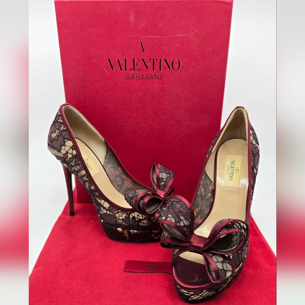Valentino Lace Open Toe Rubin Platino Heels